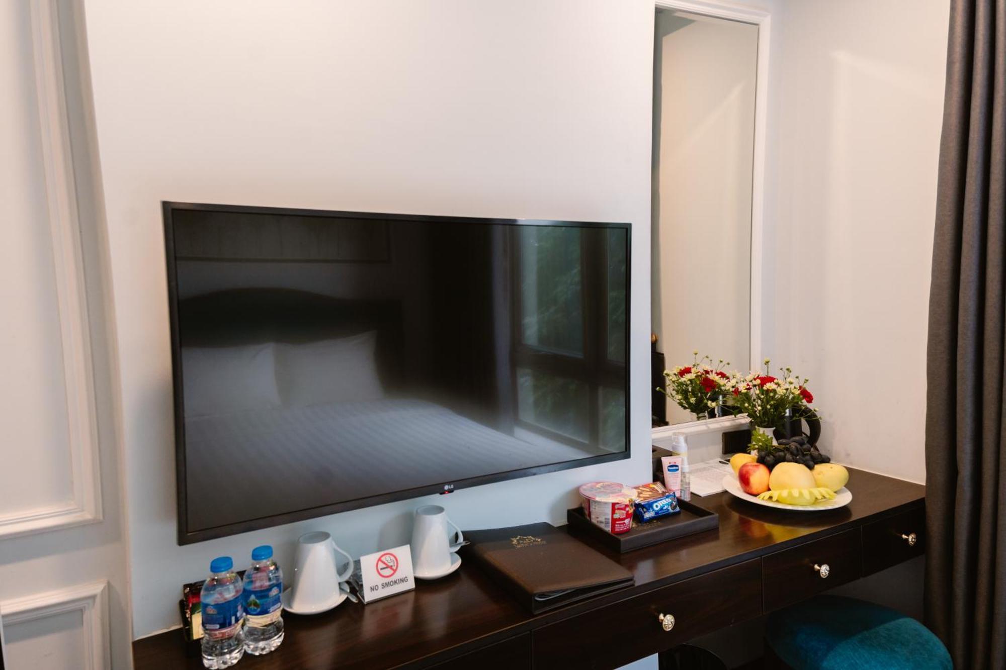 Hong Van Hotel ハノイ市 エクステリア 写真