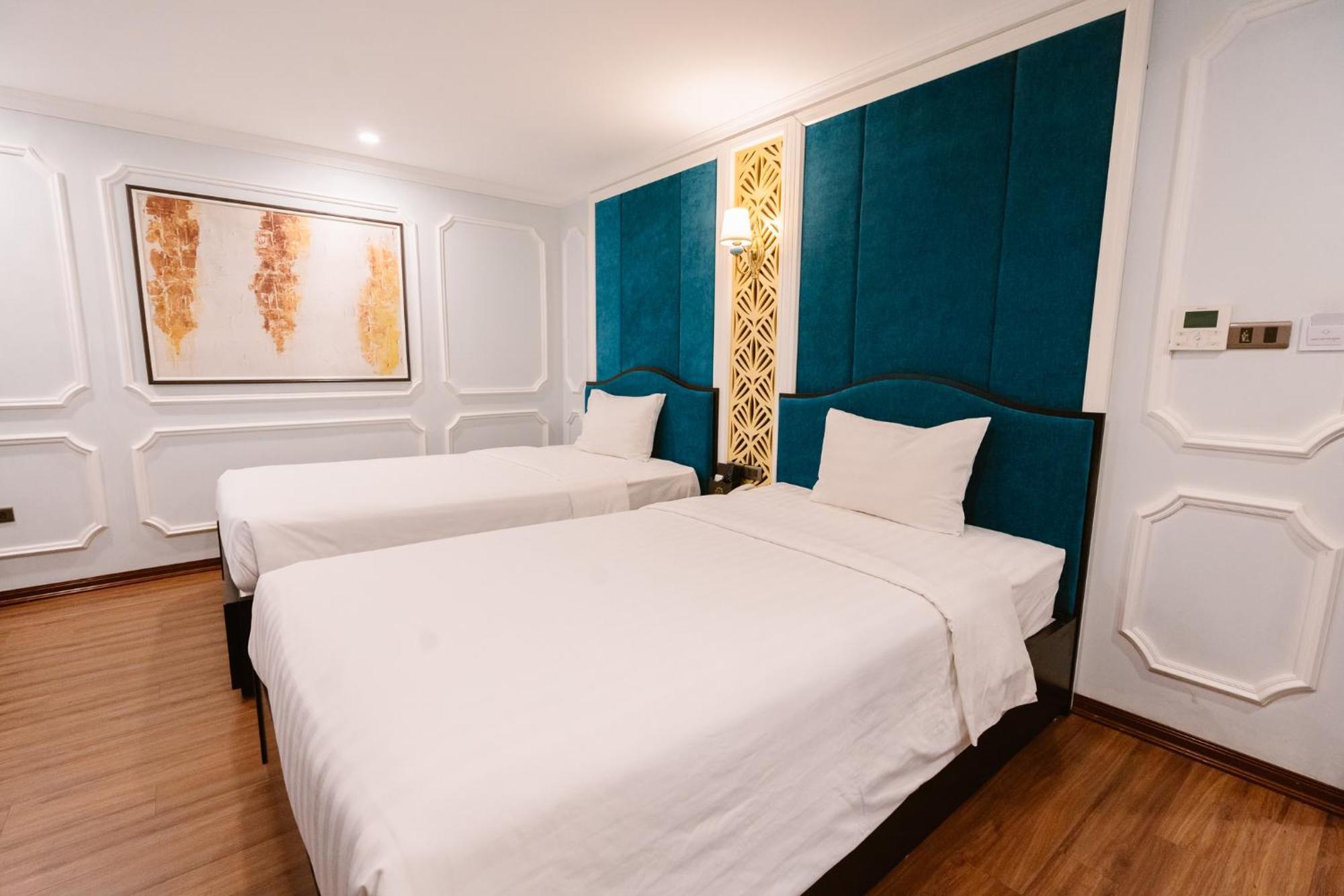 Hong Van Hotel ハノイ市 エクステリア 写真